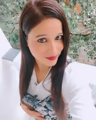 Call Girls in Gondiya